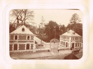 18851886-lycee-lakanal-photo-1-la-grille-dhonneur-001_1